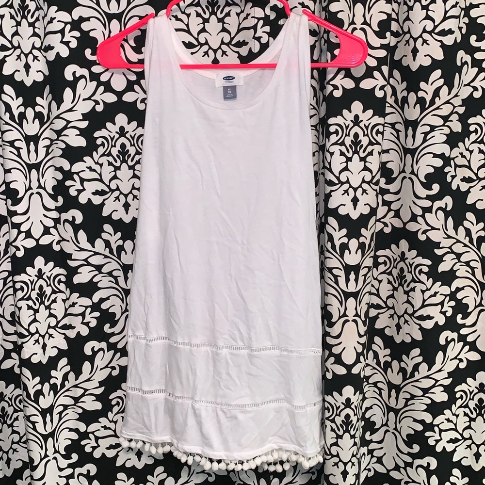 White tank top with unique bottom